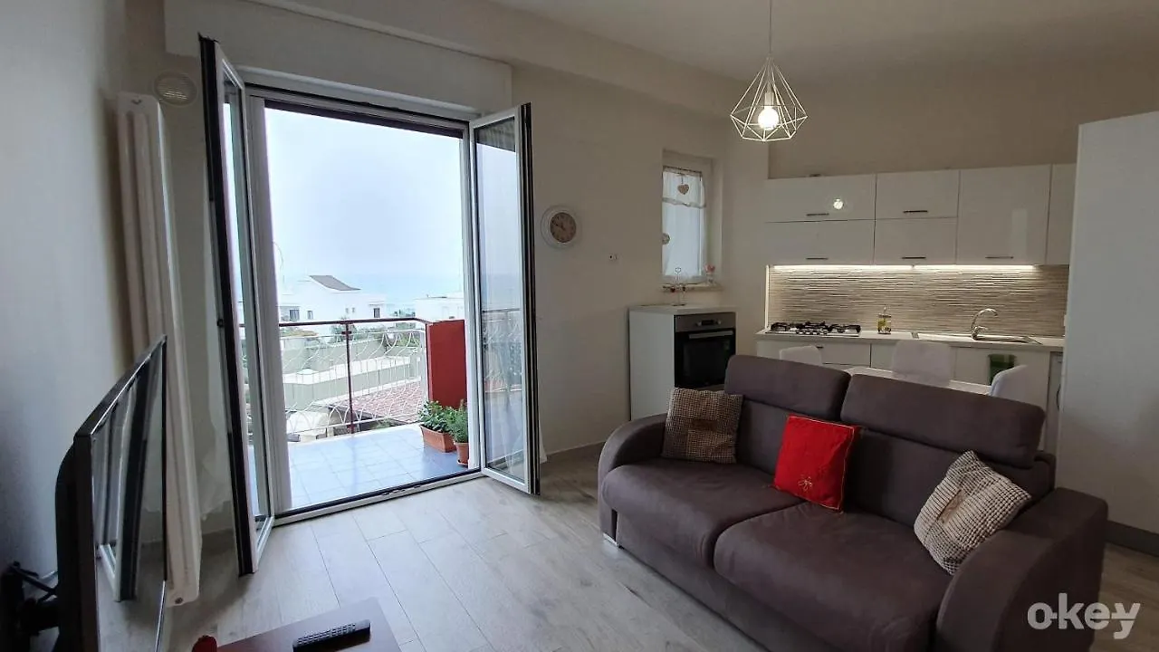 Seafront Apartment - Airport Bari Palese